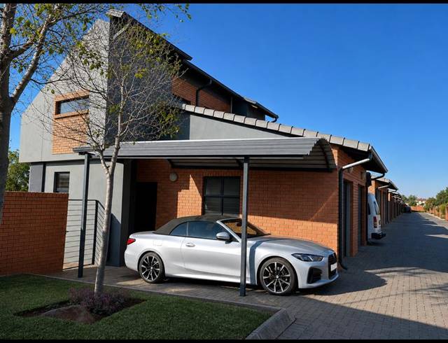 2 BEDROOM DUPLEX FOR SALE IN MONTANA